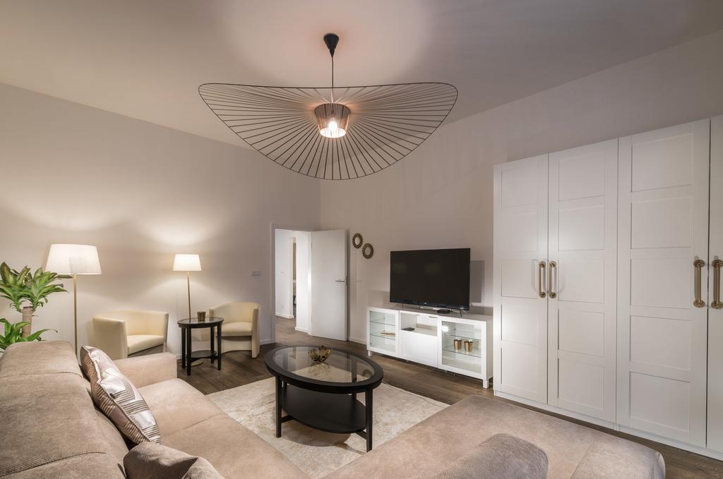 Luxury Modern Designed Oldtown Apartment Praga Zewnętrze zdjęcie